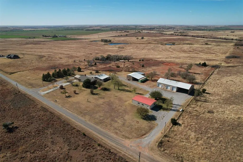 Photo 49 — 10057 N 2250 Road, Arapaho, OK 73620