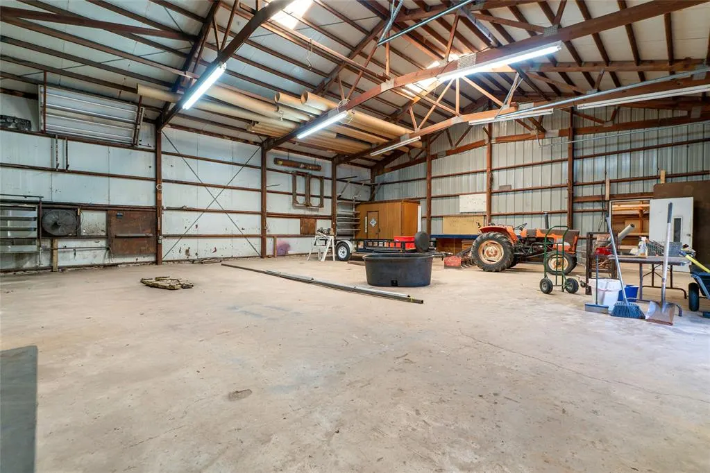 Photo 47 — 10057 N 2250 Road, Arapaho, OK 73620
