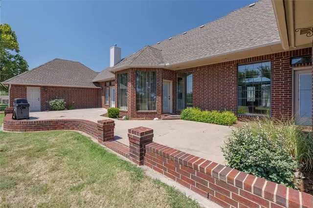 Photo 6 — 3900 E State Highway 9, Norman, OK 73026