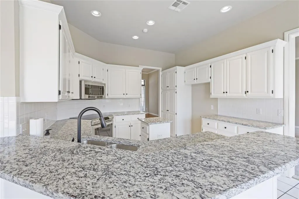 Photo 11 — 3900 E State Highway 9, Norman, OK 73026