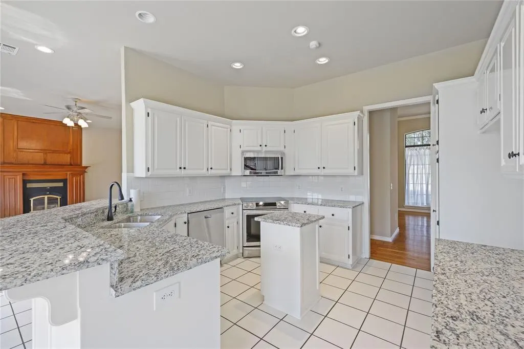 Photo 12 — 3900 E State Highway 9, Norman, OK 73026