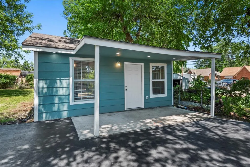 Photo 11 — 3205 NW 14th Street, Oklahoma City, OK 73107