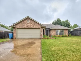 Sold home at 1011 Pruett Drive