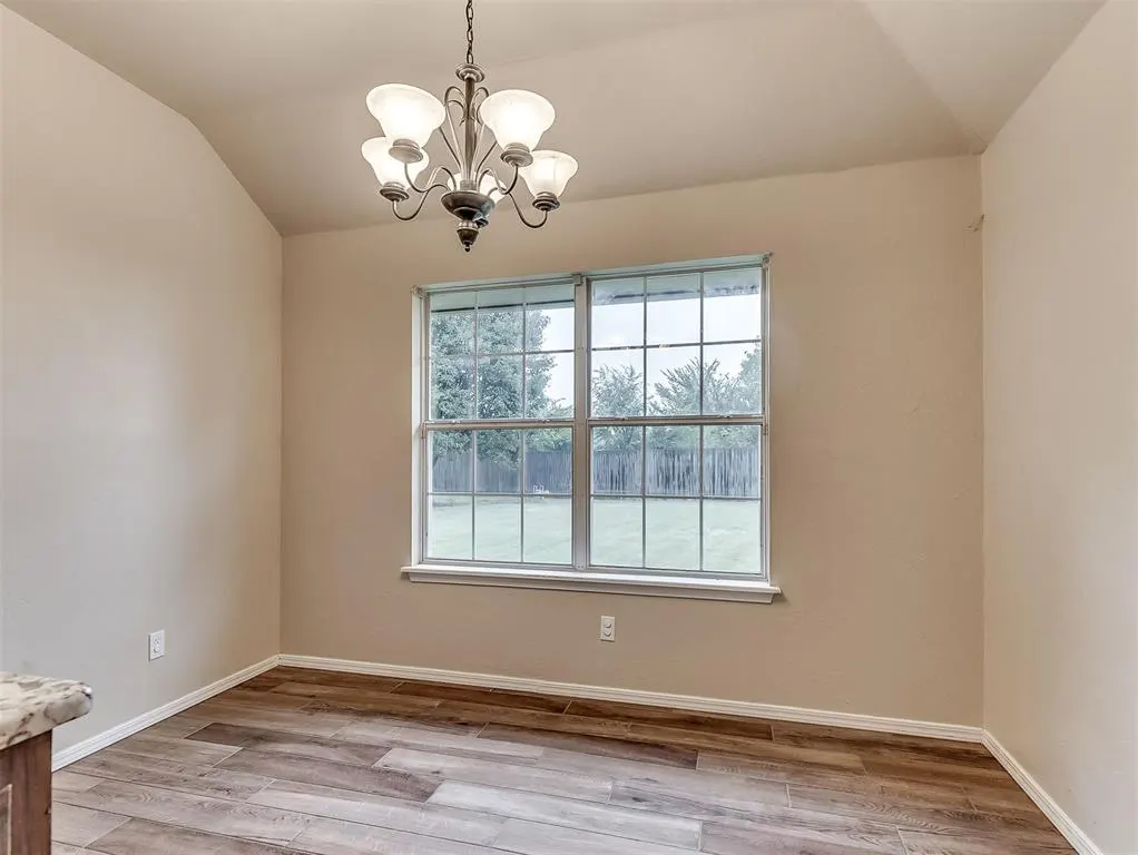Photo 14 — 1011 Pruett Drive, Edmond, OK 73003