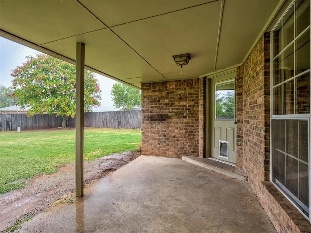 Photo 34 — 1011 Pruett Drive, Edmond, OK 73003