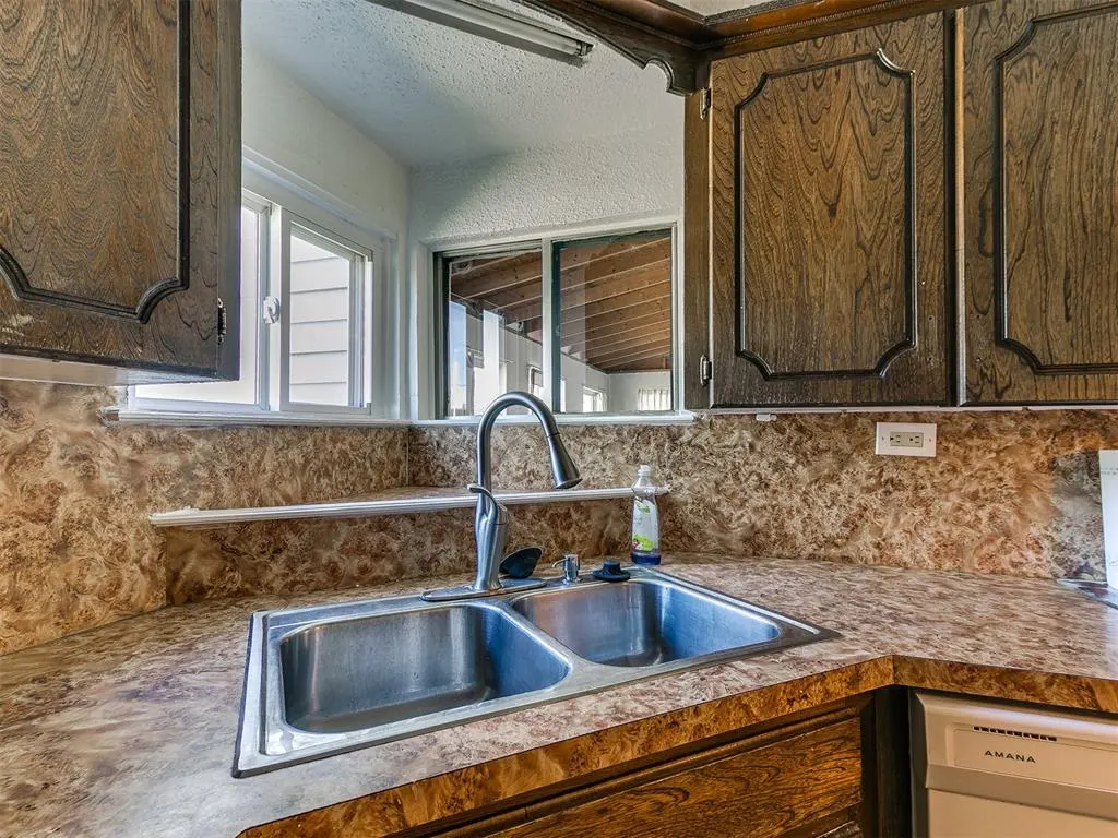 Photo 11 — 2708 S Magerus Street, Oklahoma City, OK 73128