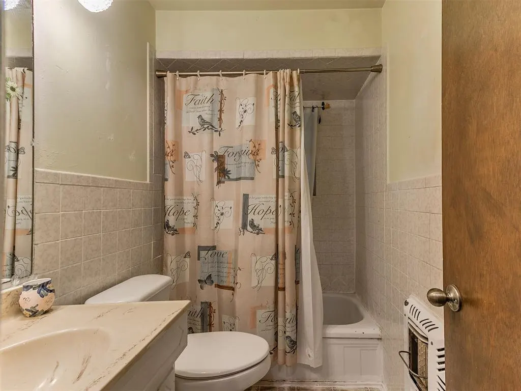 Photo 28 — 2708 S Magerus Street, Oklahoma City, OK 73128