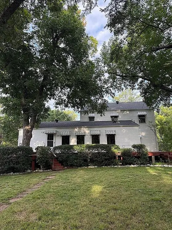 Photo 2 — 518 S Flood Avenue, Norman, OK 73069