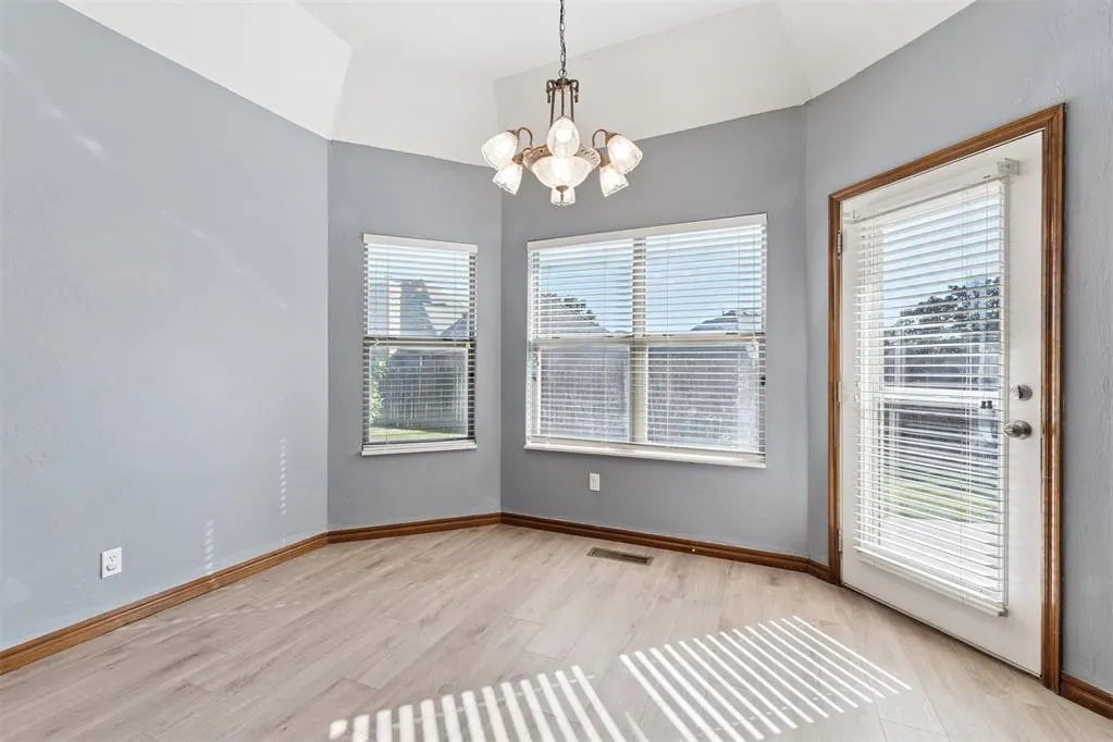Photo 12 — 8004 NW 127th Place, Oklahoma City, OK 73142