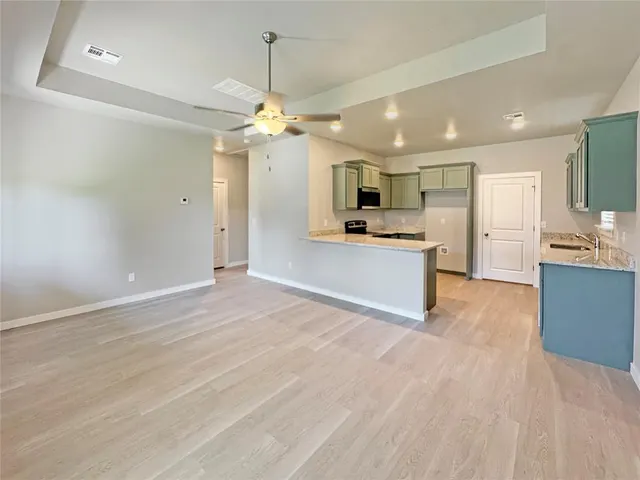 Photo 5 — 1108 W Dewey Street, Shawnee, OK 74801
