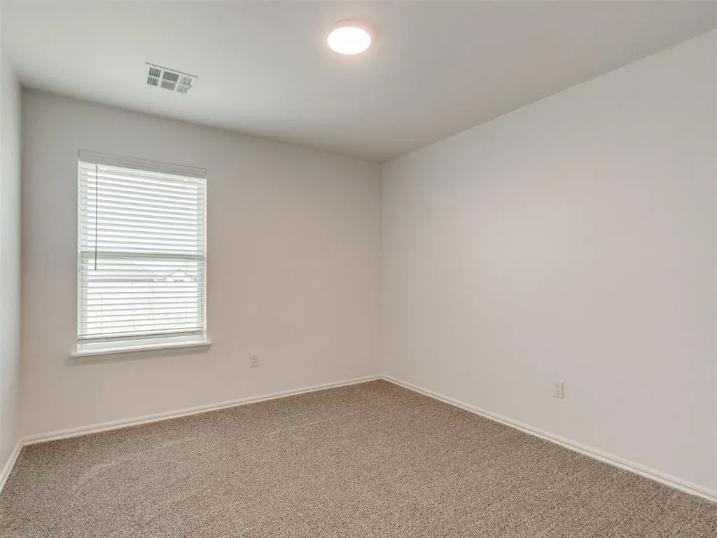 Photo 20 — 527 Hackberry Lane, Washington, OK 73093