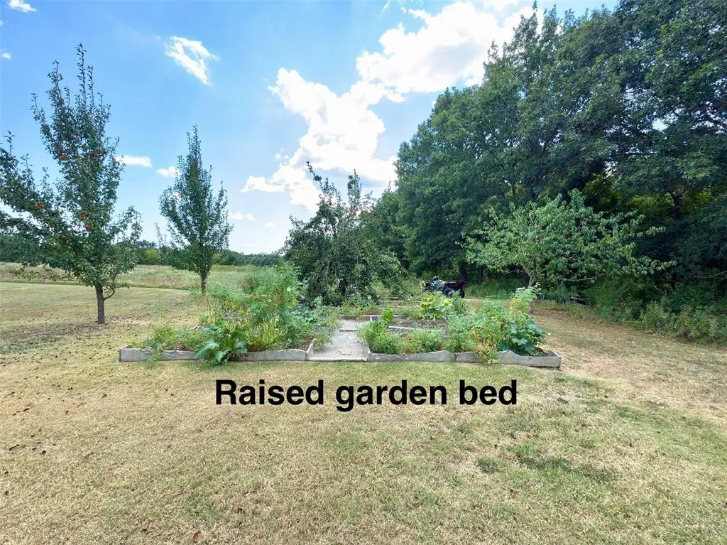 Photo 27 — 30235 Johnson Road, Maud, OK 74854