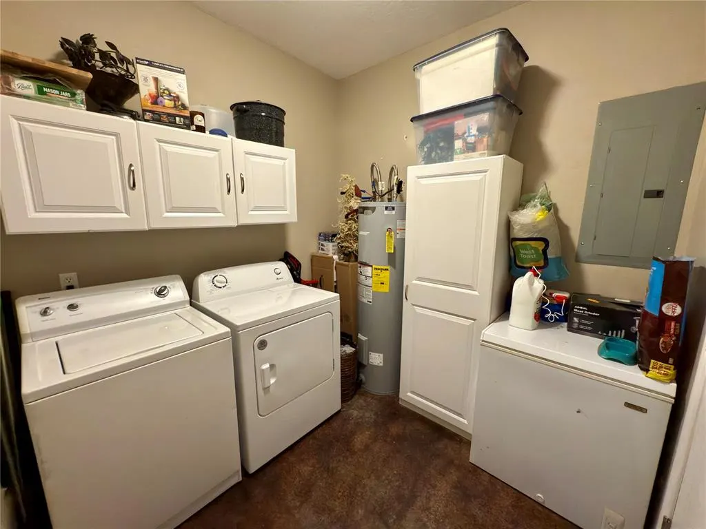 Photo 12 — 30235 Johnson Road, Maud, OK 74854