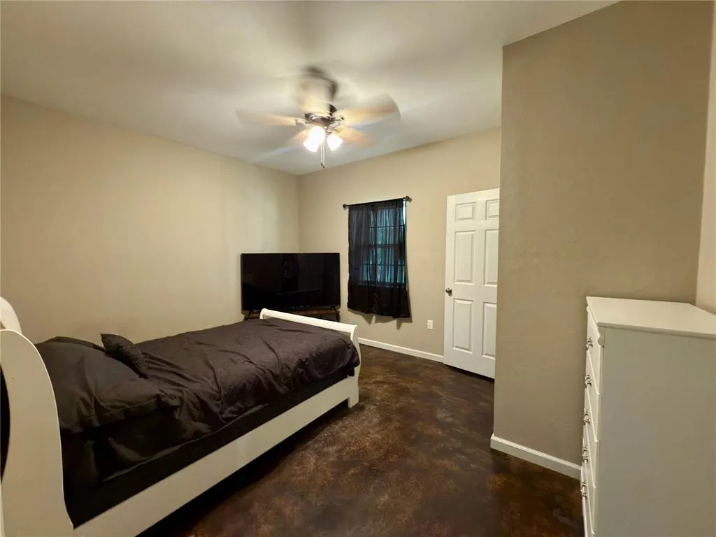 Photo 13 — 30235 Johnson Road, Maud, OK 74854