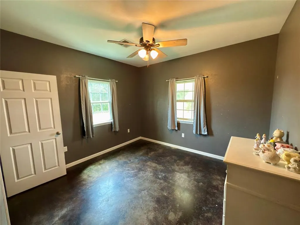 Photo 20 — 30235 Johnson Road, Maud, OK 74854