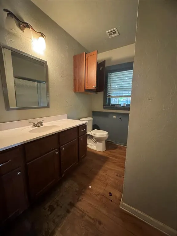 Photo 6 — 41 SE 39th Street, Oklahoma City, OK 73129