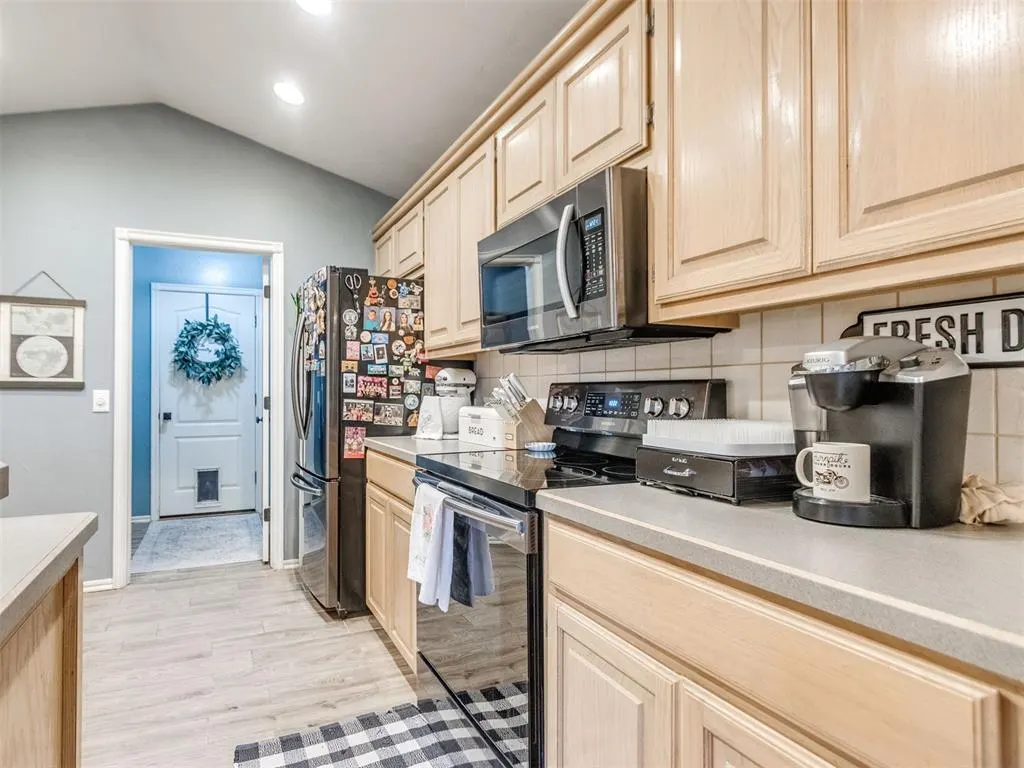 Photo 15 — 3031 Heatherwood Drive, Chickasha, OK 73018