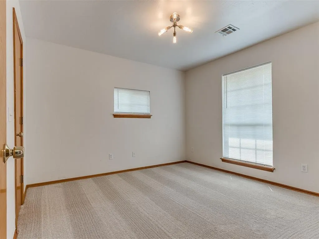 Photo 27 — 4729 SE 43rd Street, Oklahoma City, OK 73115