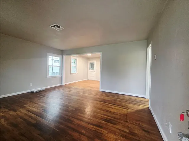 Photo 3 — 904 E Lockheed Drive, Midwest City, OK 73110