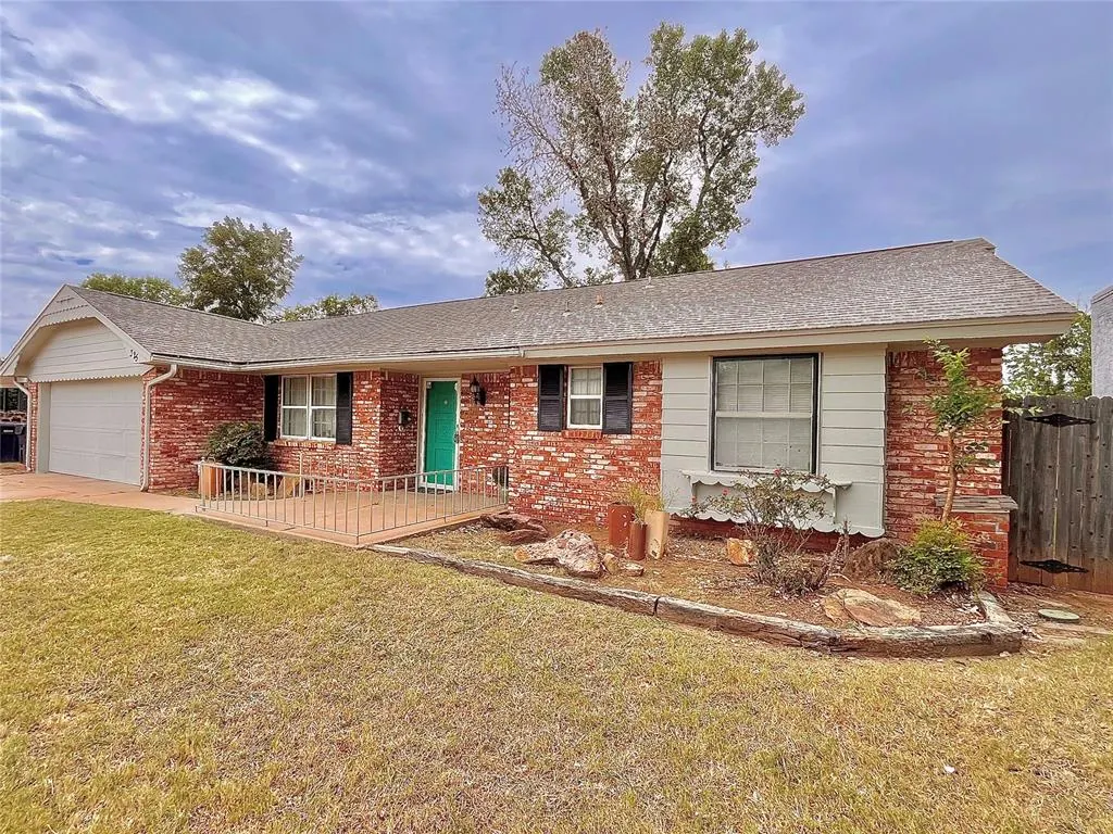 Front exterior — 325 NE 61st Street, Oklahoma City, OK 73105