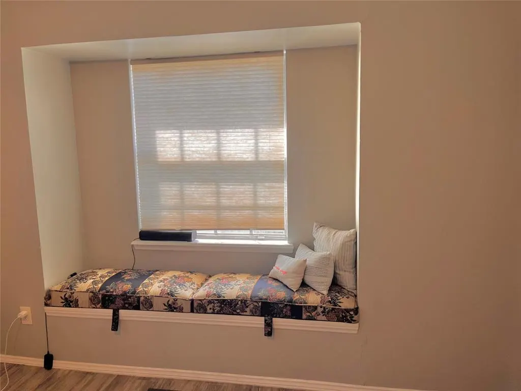 Photo 12 — 325 NE 61st Street, Oklahoma City, OK 73105