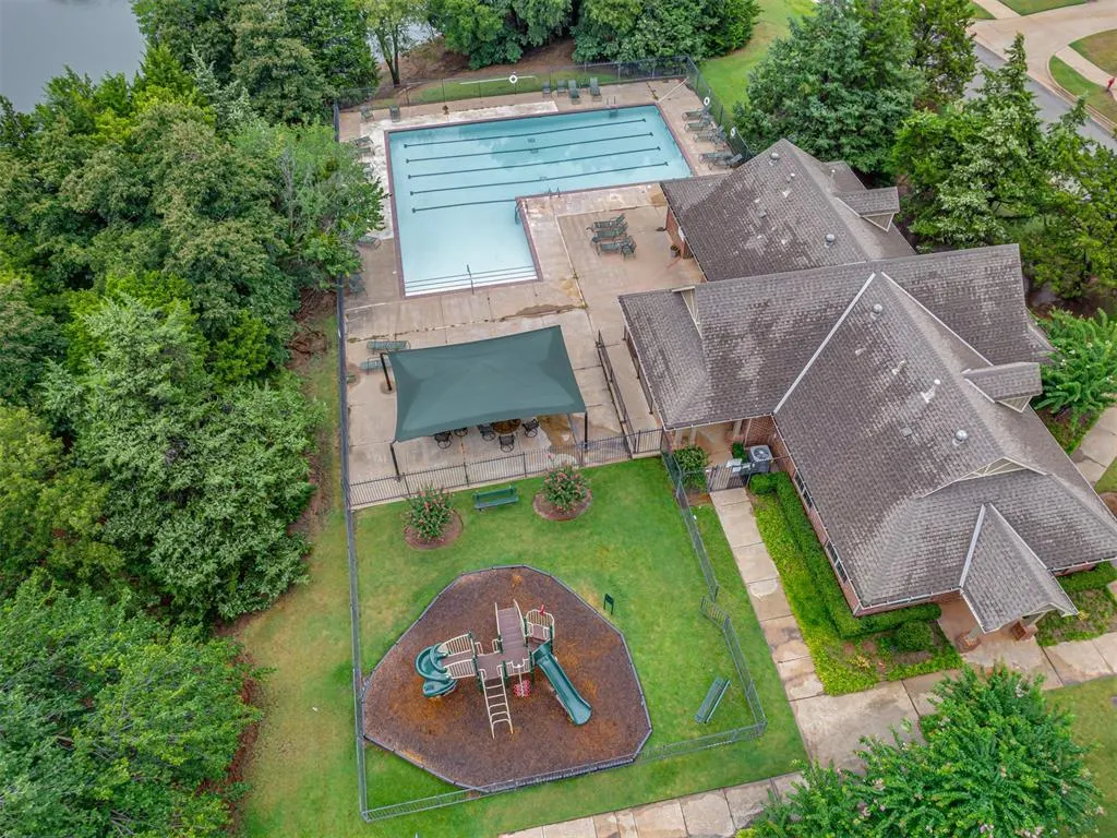 Photo 40 — 2825 Park Hollow Lane, Edmond, OK 73003