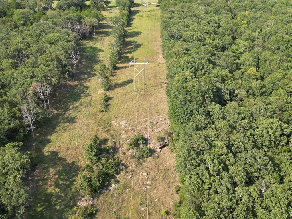 Photo 9 — 7507 E 137 Road, Holdenville, OK 74848