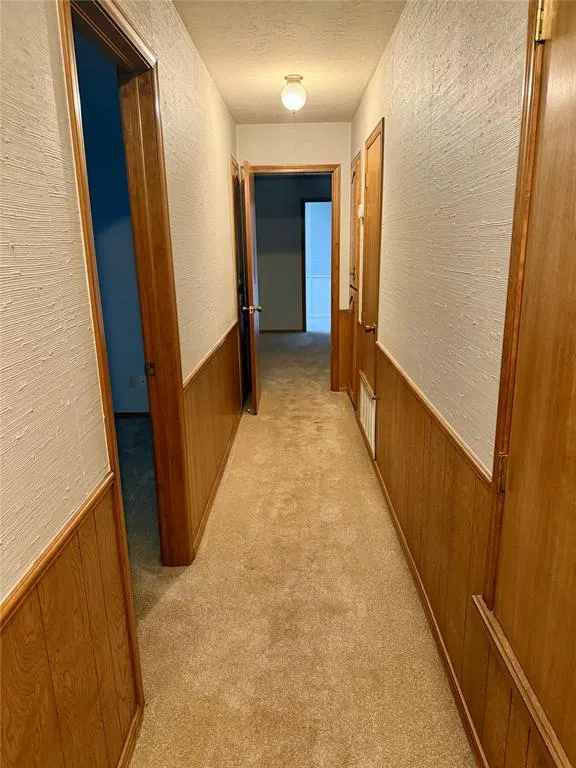 Photo 18 — 321 Red Fork, Clinton, OK 73601
