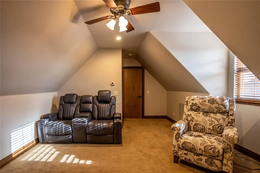 Photo 23 — 2111 Saber Lane, Weatherford, OK 73096