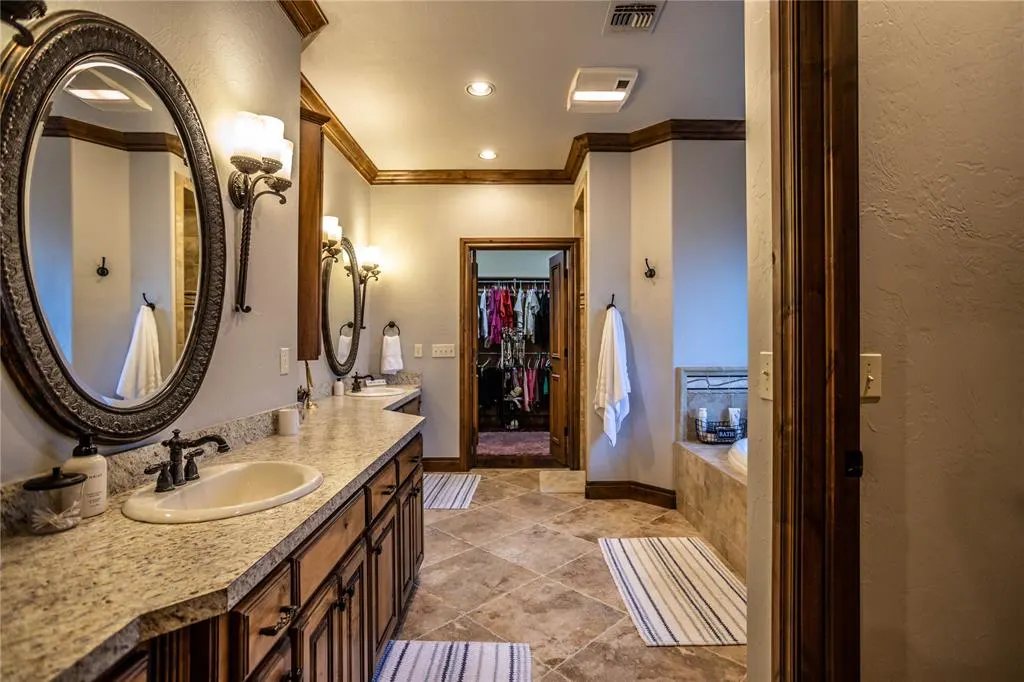 Photo 26 — 2111 Saber Lane, Weatherford, OK 73096