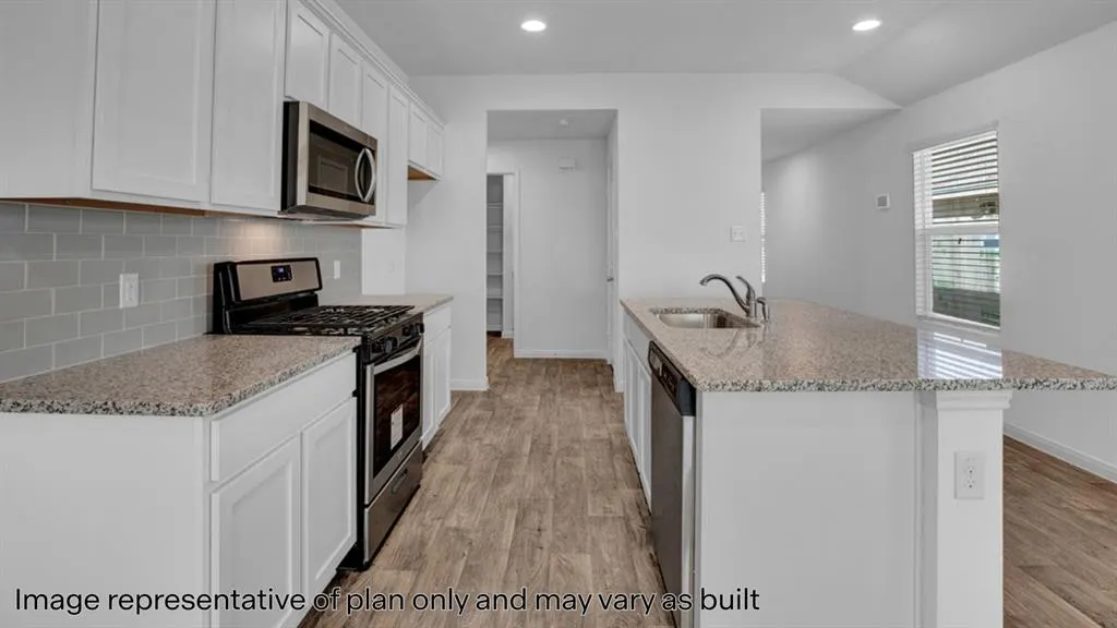 Photo 6 — 628 NE 107th Street, Oklahoma City, OK 73114