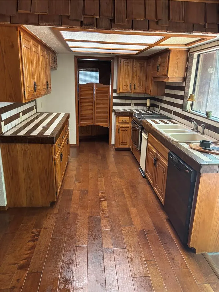 Photo 3 — 3112 Shady Lane Drive, Anadarko, OK 73005