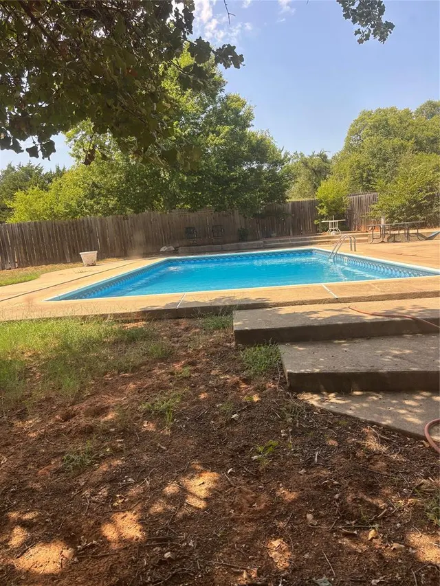 Photo 4 — 3112 Shady Lane Drive, Anadarko, OK 73005
