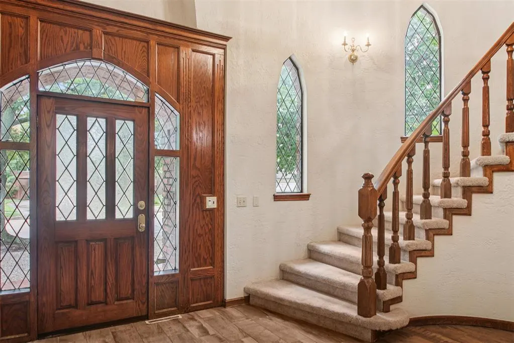 Photo 4 — 2821 Castlewood Drive, Norman, OK 73072