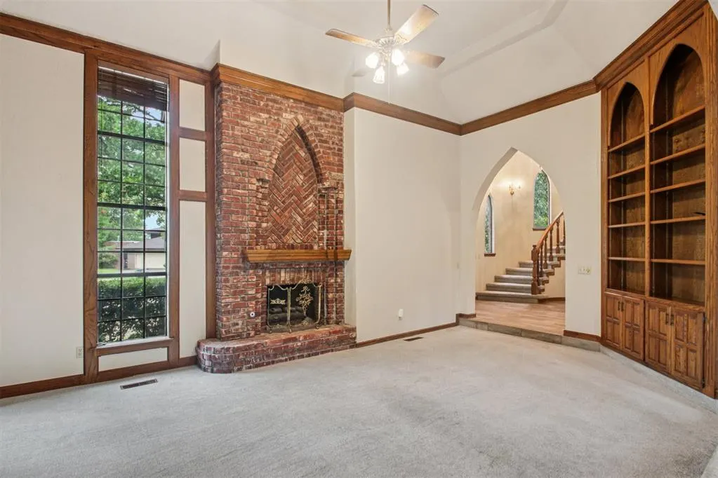 Photo 10 — 2821 Castlewood Drive, Norman, OK 73072