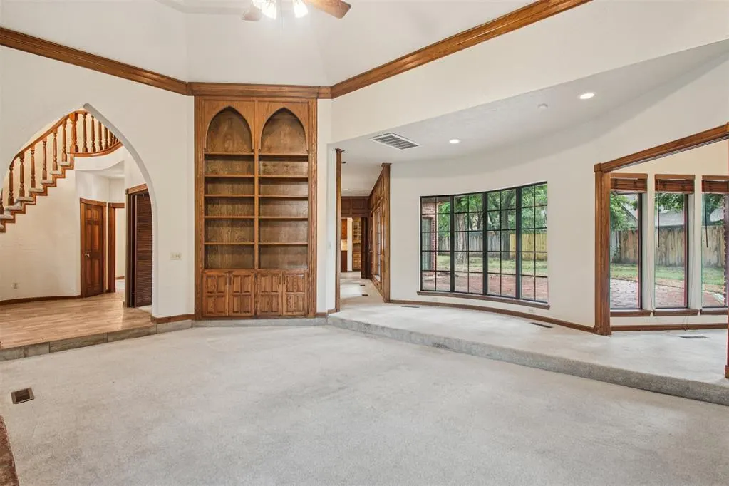 Photo 11 — 2821 Castlewood Drive, Norman, OK 73072