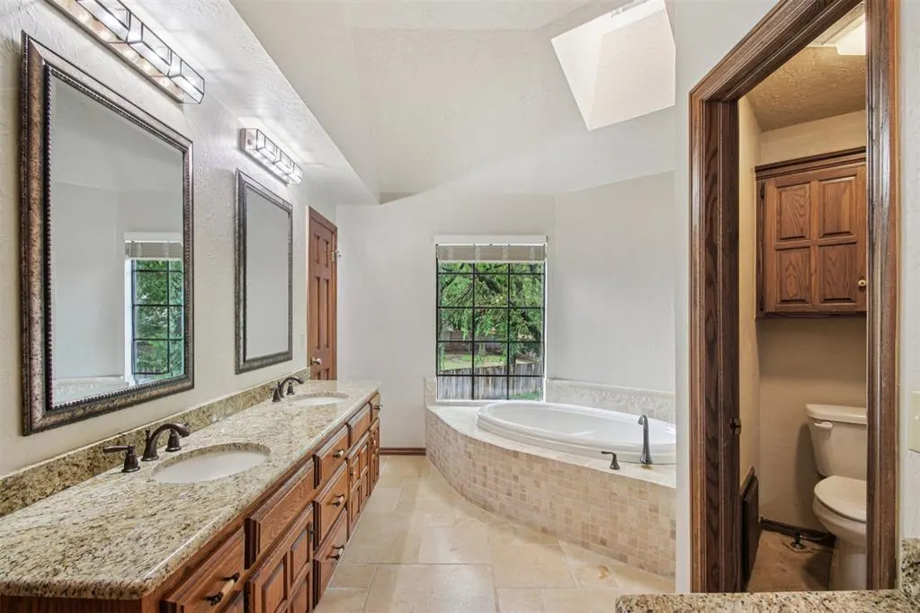Photo 38 — 2821 Castlewood Drive, Norman, OK 73072