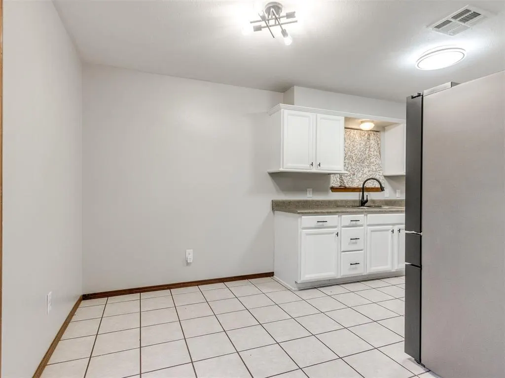Photo 10 — 3400 W Mississippi Avenue, Chickasha, OK 73018