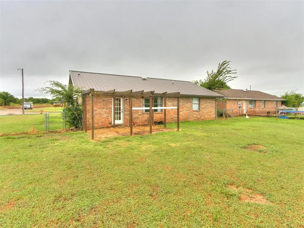 Photo 26 — 3400 W Mississippi Avenue, Chickasha, OK 73018