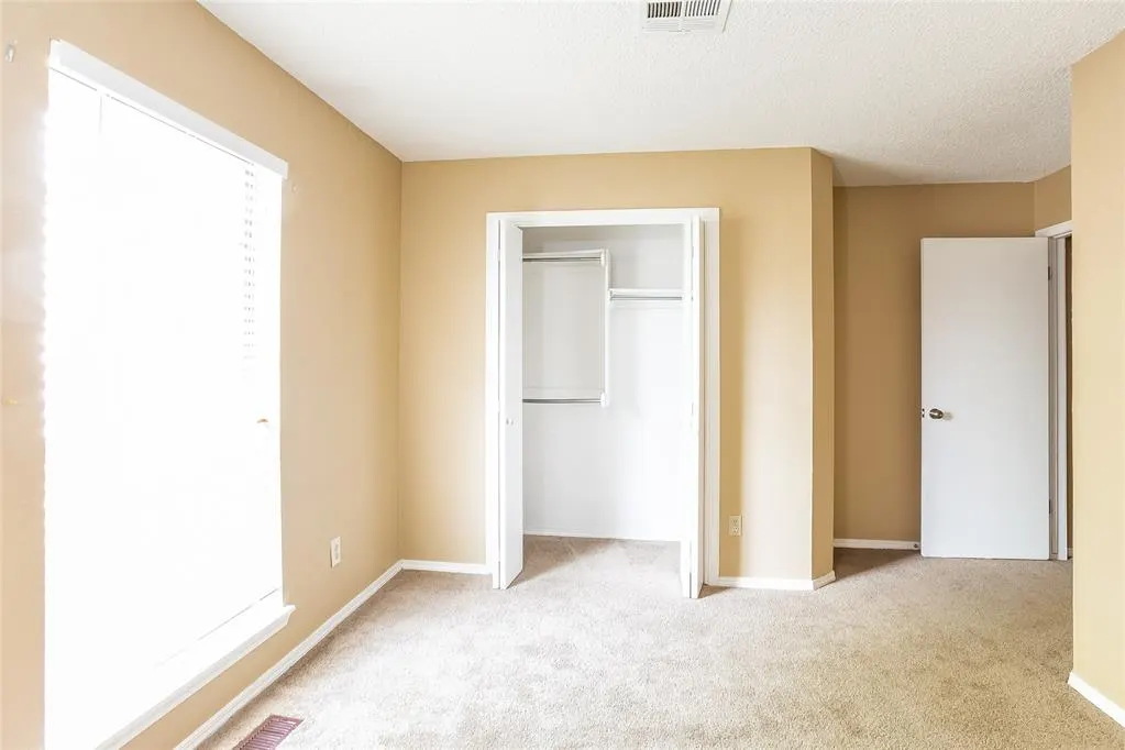 Photo 10 — 8412 Breezewood Drive, Oklahoma City, OK 73135