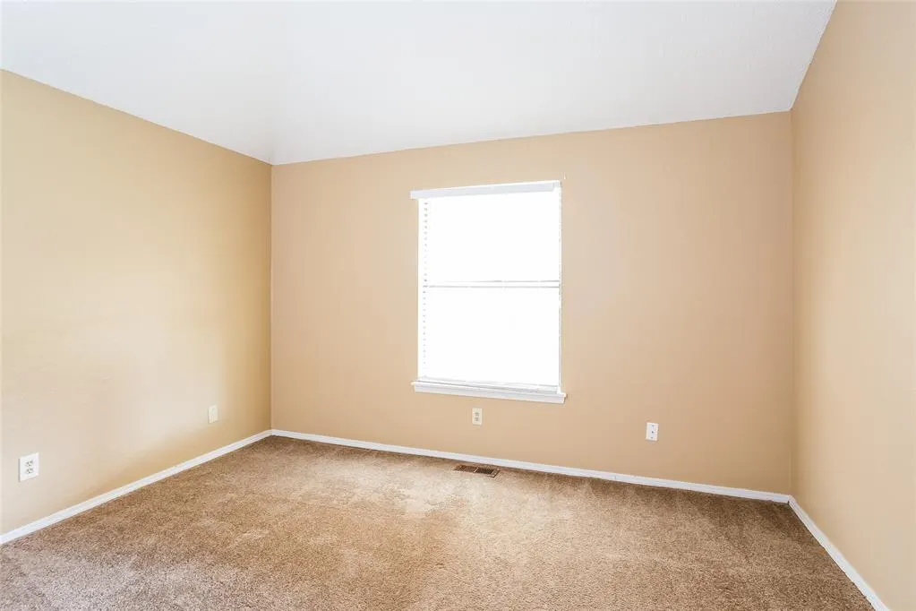 Photo 13 — 8412 Breezewood Drive, Oklahoma City, OK 73135
