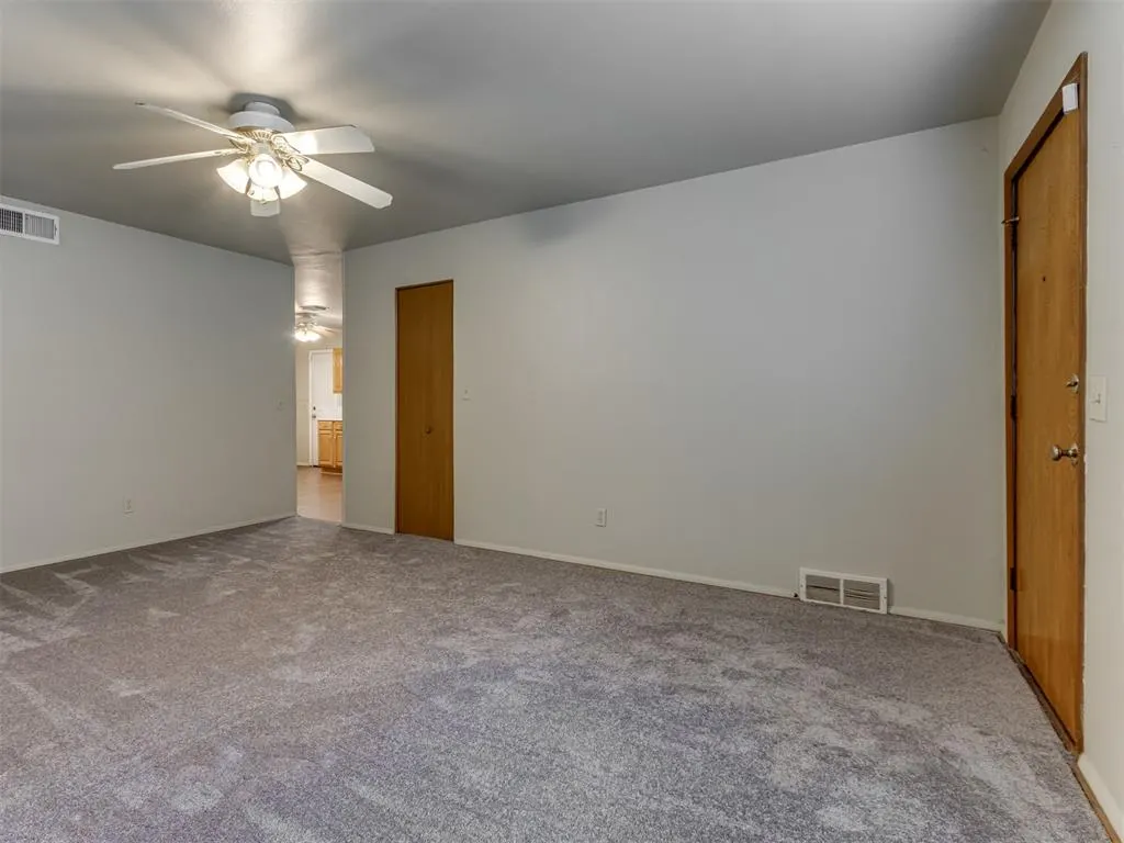 Photo 8 — 1436 NW 99th Street, Oklahoma City, OK 73114