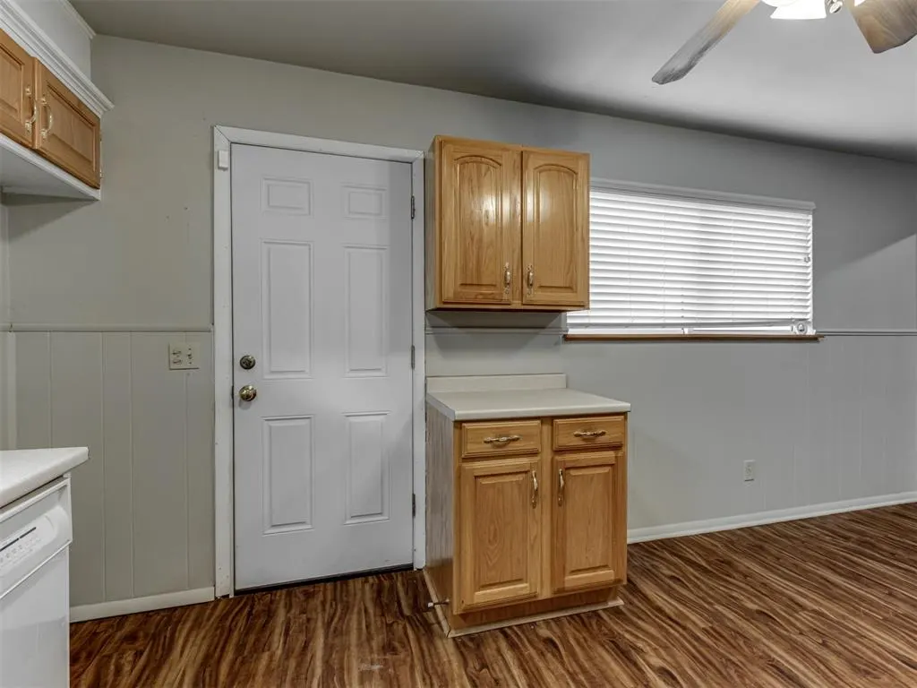 Photo 12 — 1436 NW 99th Street, Oklahoma City, OK 73114