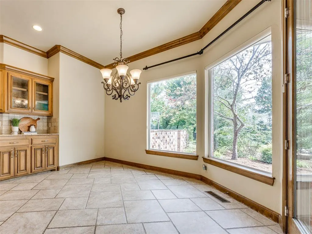 Photo 22 — 3820 Old Forest Lane, Oklahoma City, OK 73131