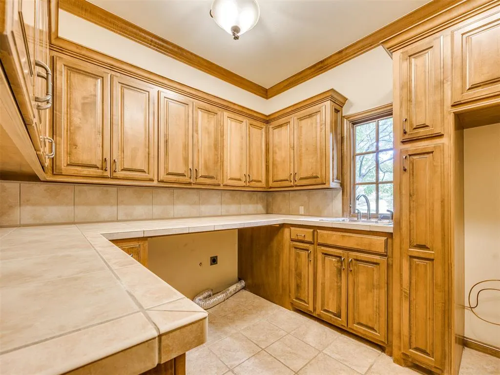 Photo 25 — 3820 Old Forest Lane, Oklahoma City, OK 73131