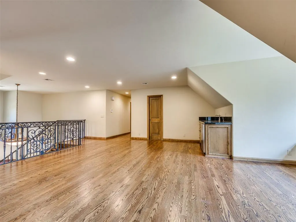 Photo 26 — 3820 Old Forest Lane, Oklahoma City, OK 73131