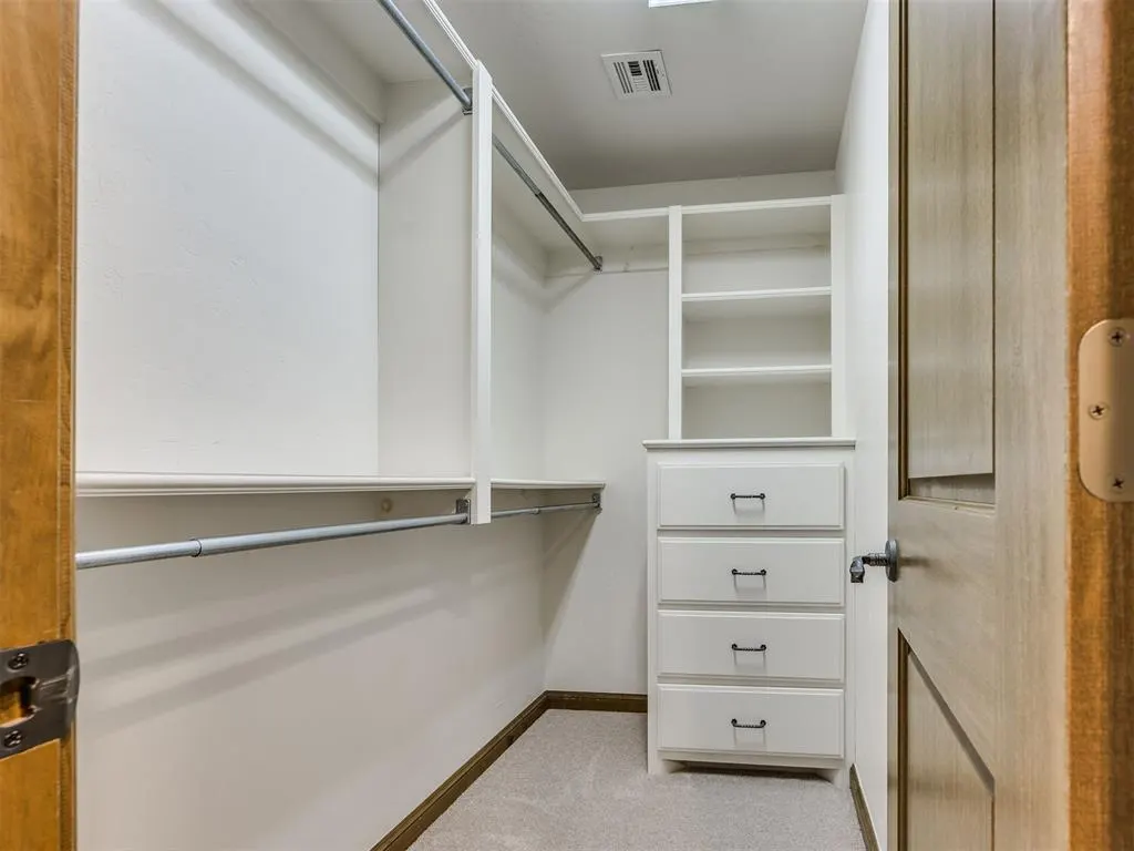 Photo 32 — 3820 Old Forest Lane, Oklahoma City, OK 73131