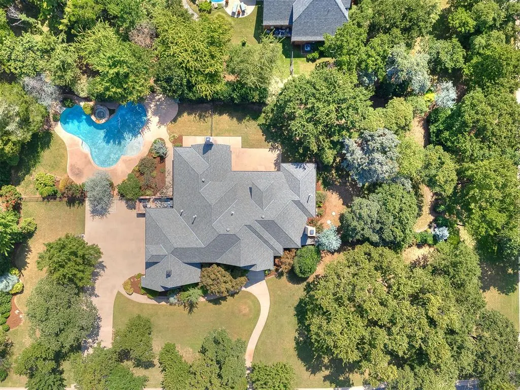 Photo 36 — 3820 Old Forest Lane, Oklahoma City, OK 73131