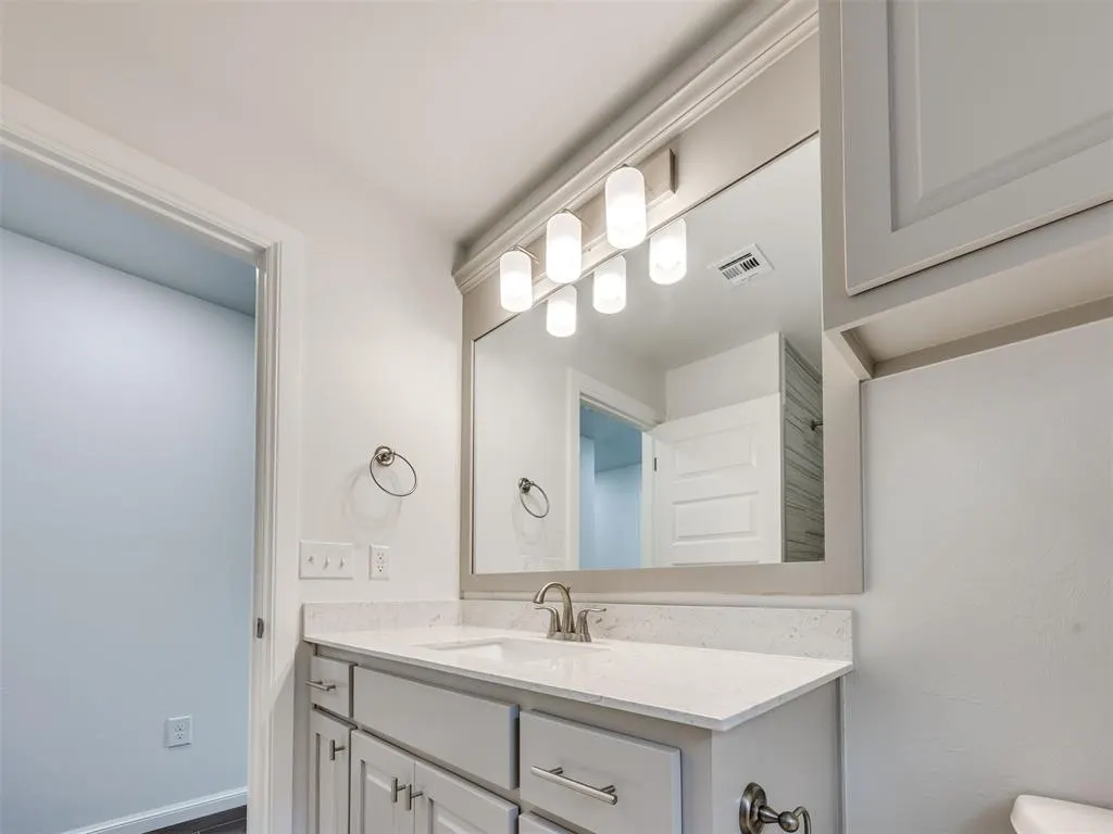 Photo 18 — 3325 Valley Hollow, Norman, OK 73071