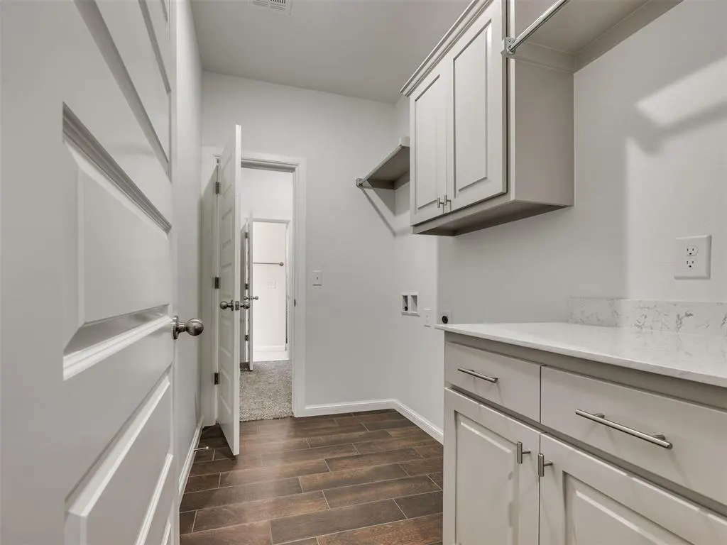 Photo 44 — 3325 Valley Hollow, Norman, OK 73071